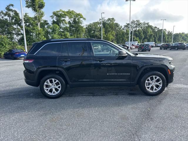 used 2022 Jeep Grand Cherokee car, priced at $29,000