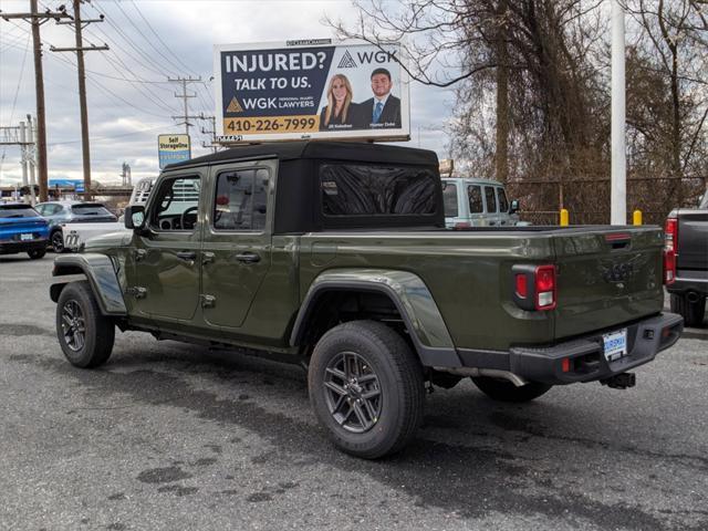 new 2024 Jeep Gladiator car, priced at $40,754