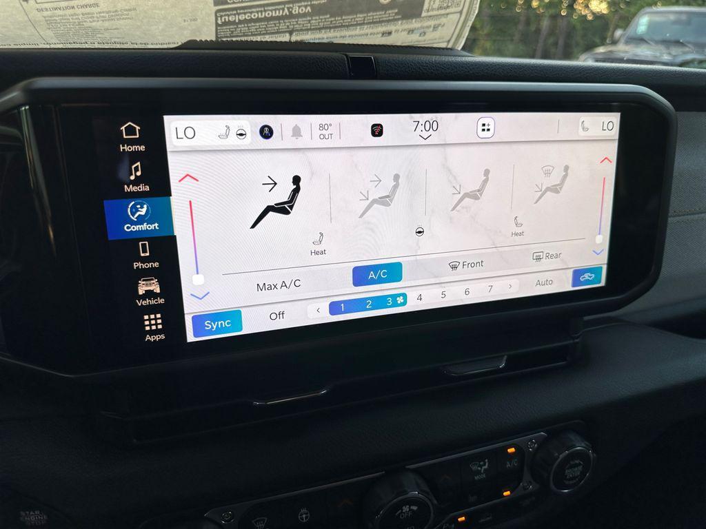 new 2025 Jeep Gladiator car, priced at $42,434