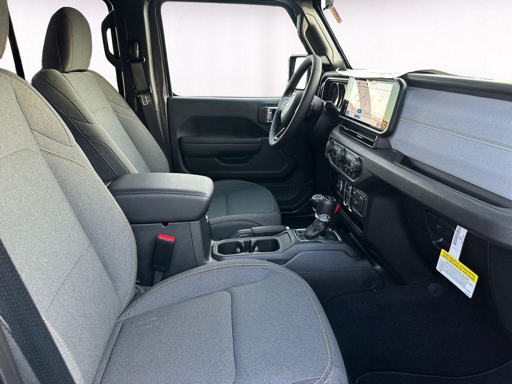 new 2025 Jeep Gladiator car, priced at $42,434