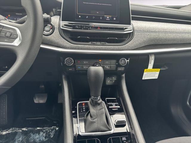 new 2025 Jeep Compass car, priced at $29,090
