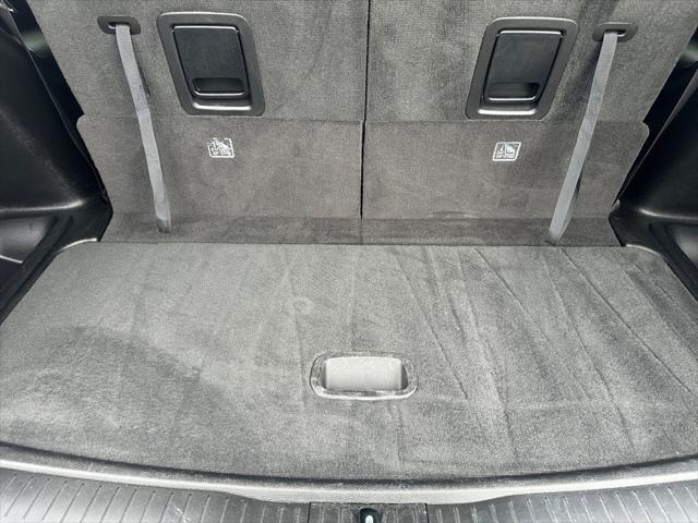 used 2023 Jeep Grand Cherokee L car, priced at $32,000