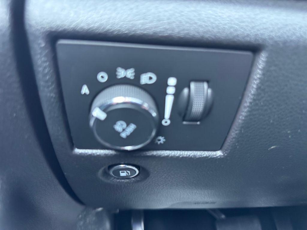 used 2020 Jeep Grand Cherokee car, priced at $21,000