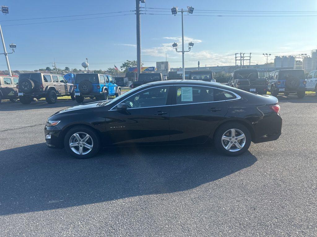 used 2022 Chevrolet Malibu car, priced at $16,900