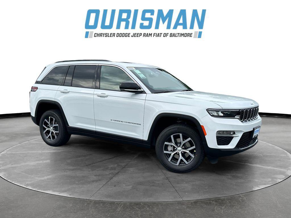 new 2025 Jeep Grand Cherokee car, priced at $44,188
