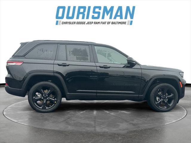 new 2025 Jeep Grand Cherokee car, priced at $38,628