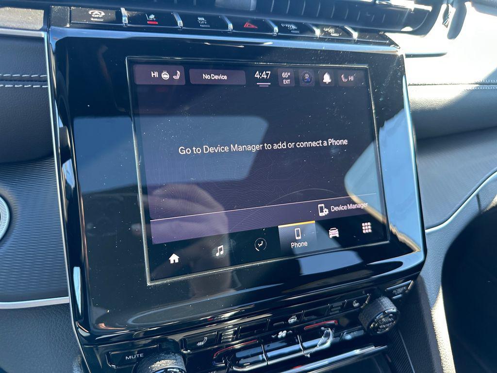 new 2025 Jeep Grand Cherokee car, priced at $36,647