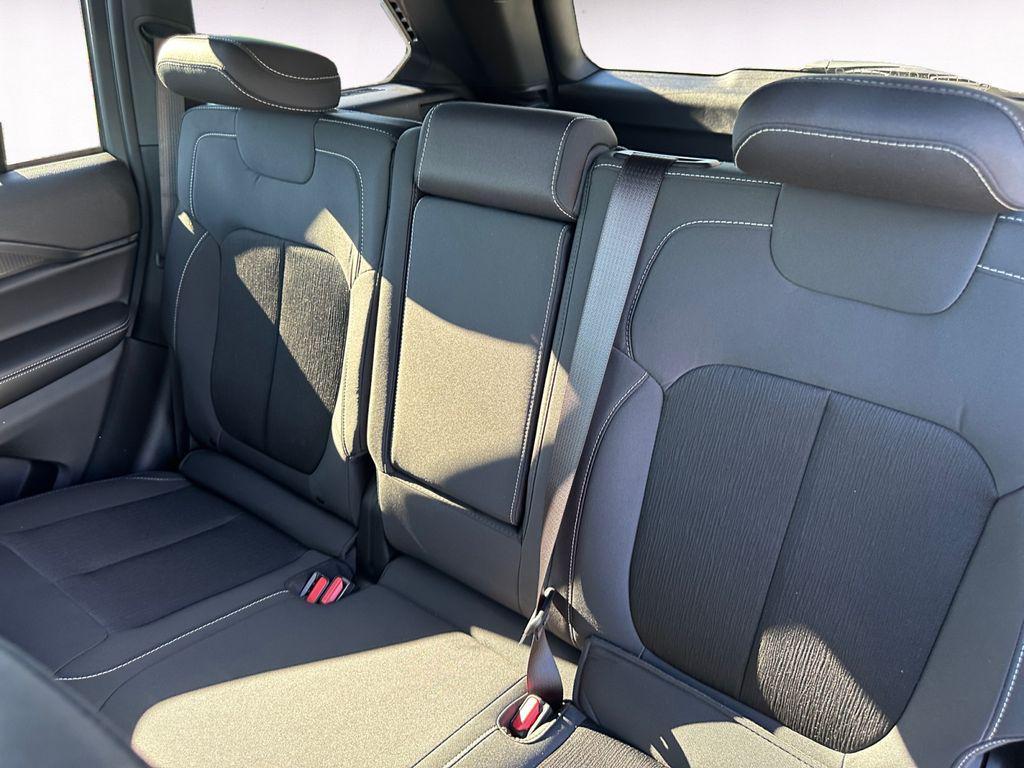 new 2025 Jeep Grand Cherokee car, priced at $36,647