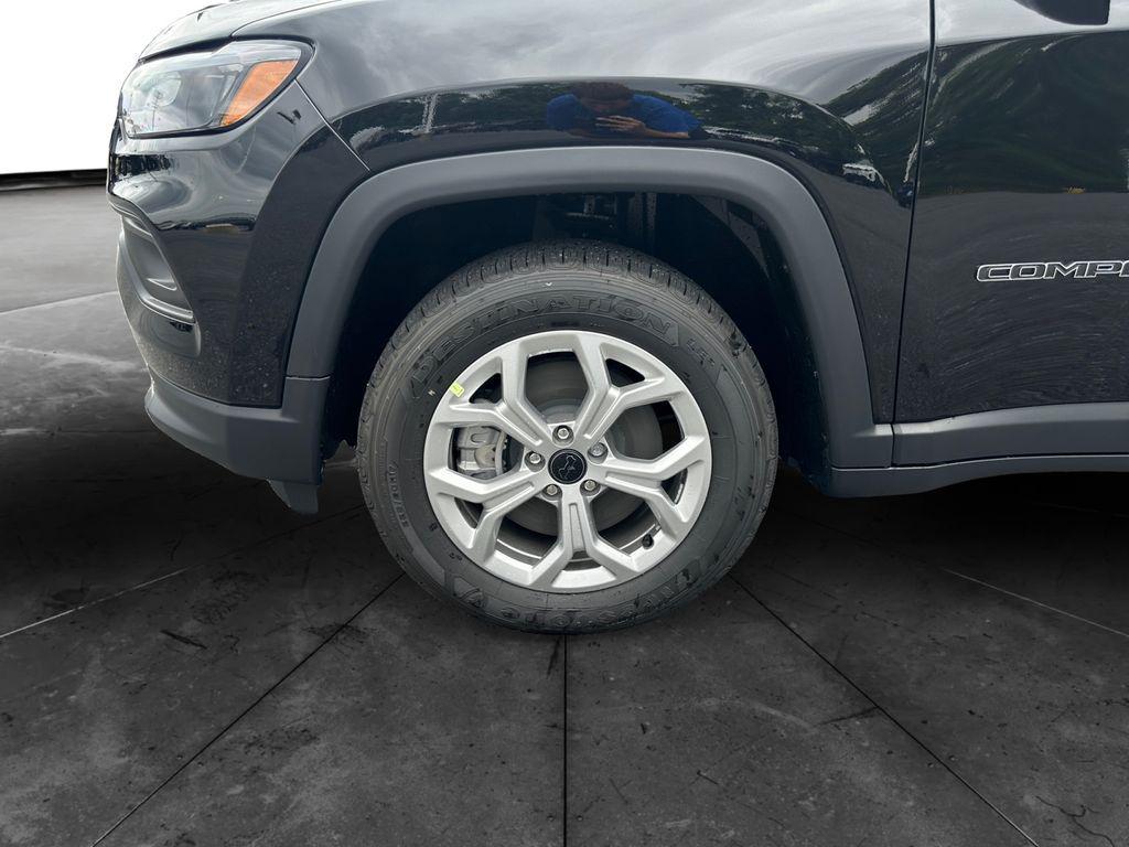 new 2025 Jeep Compass car, priced at $26,327