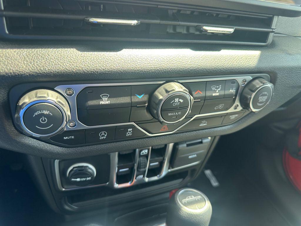 new 2025 Jeep Gladiator car, priced at $36,164
