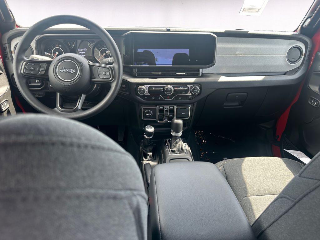 new 2025 Jeep Gladiator car, priced at $36,164