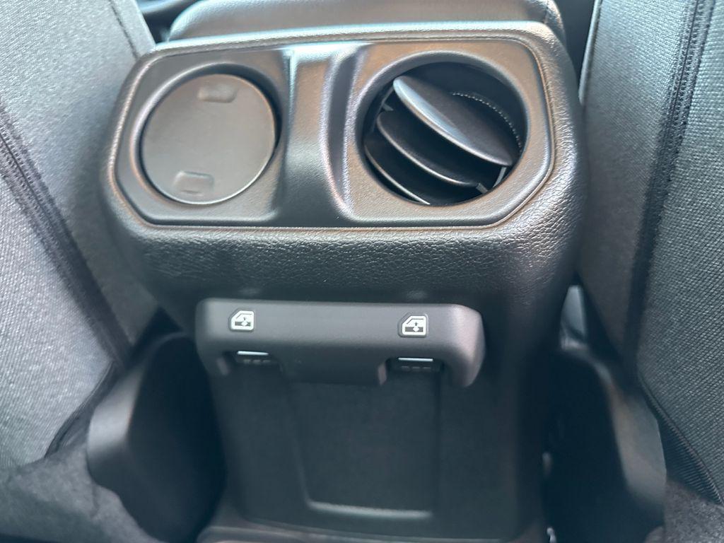 new 2025 Jeep Gladiator car, priced at $37,000
