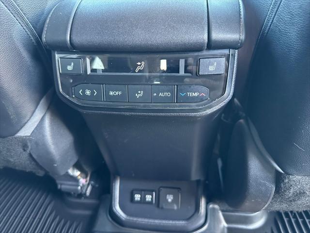 used 2021 Toyota Highlander car, priced at $38,500