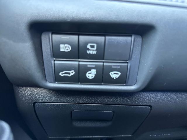 used 2021 Toyota Highlander car, priced at $38,500