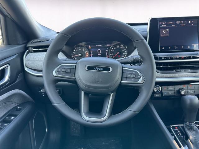 new 2025 Jeep Compass car, priced at $25,904