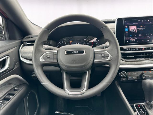 new 2025 Jeep Compass car, priced at $29,090