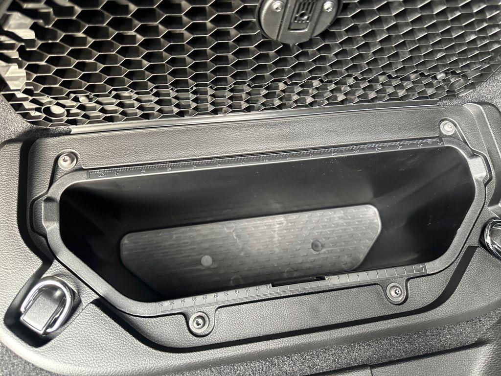 new 2025 Ram 1500 car, priced at $40,906