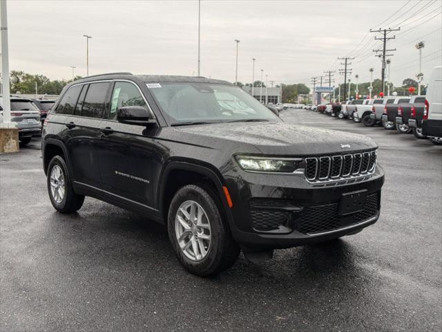 new 2025 Jeep Grand Cherokee car, priced at $36,475