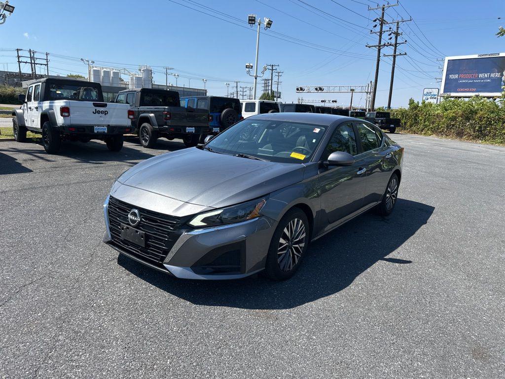 used 2023 Nissan Altima car, priced at $17,903