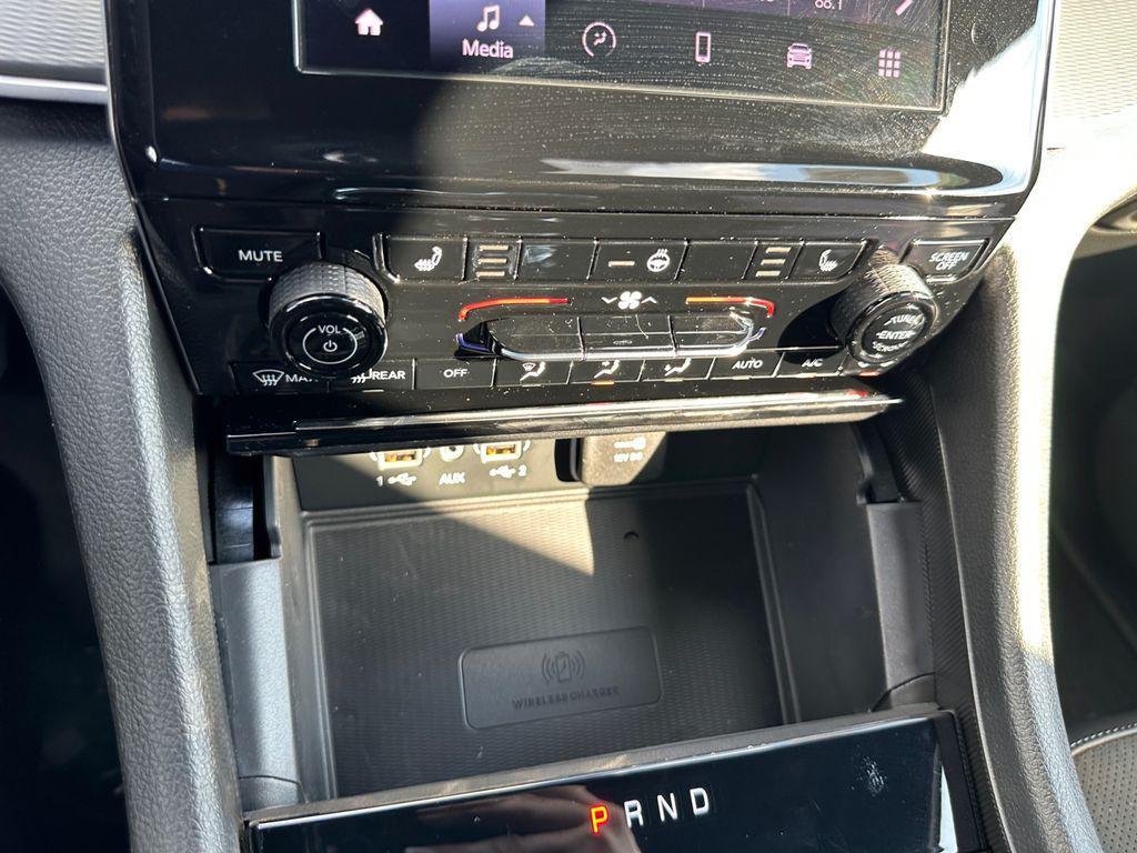 new 2025 Jeep Grand Cherokee L car, priced at $42,467