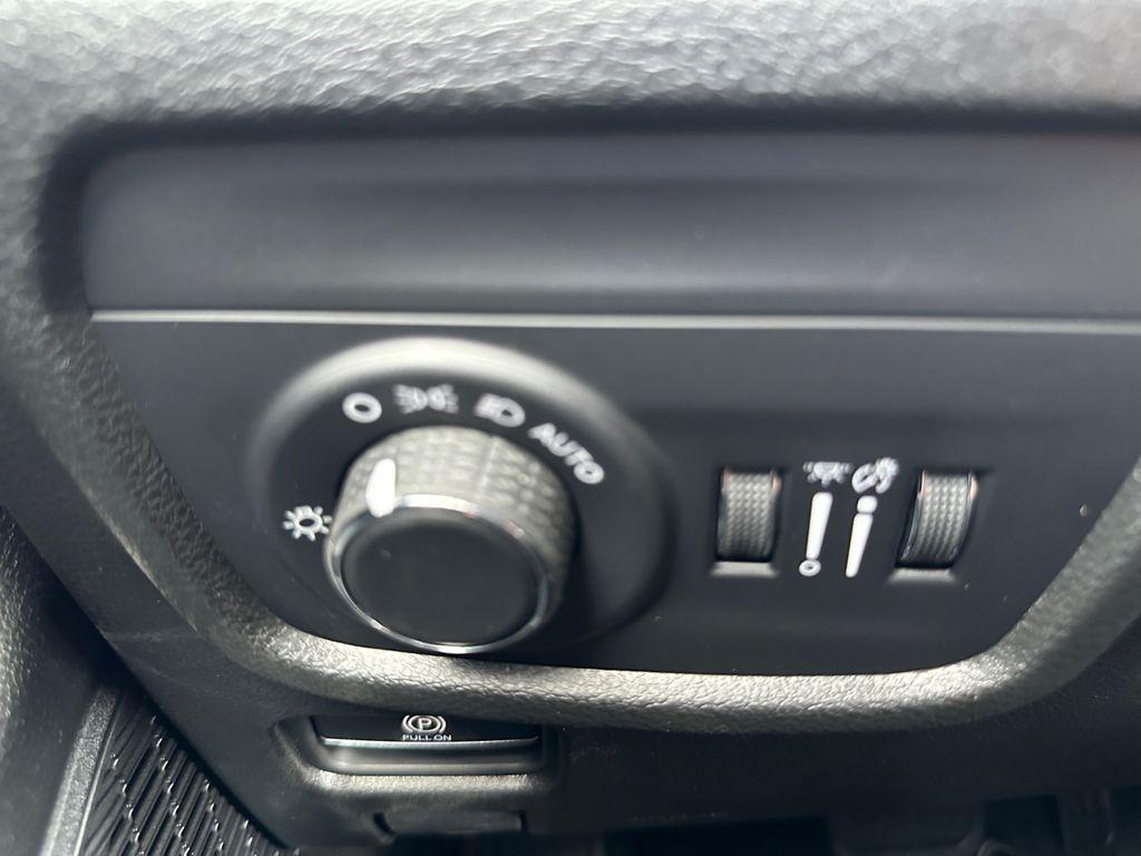 new 2025 Jeep Grand Cherokee L car, priced at $42,467