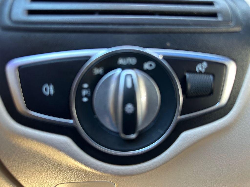 used 2021 Mercedes-Benz GLC 300 car, priced at $32,264