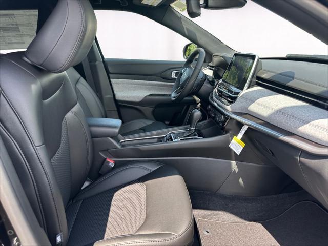 new 2025 Jeep Compass car, priced at $26,327