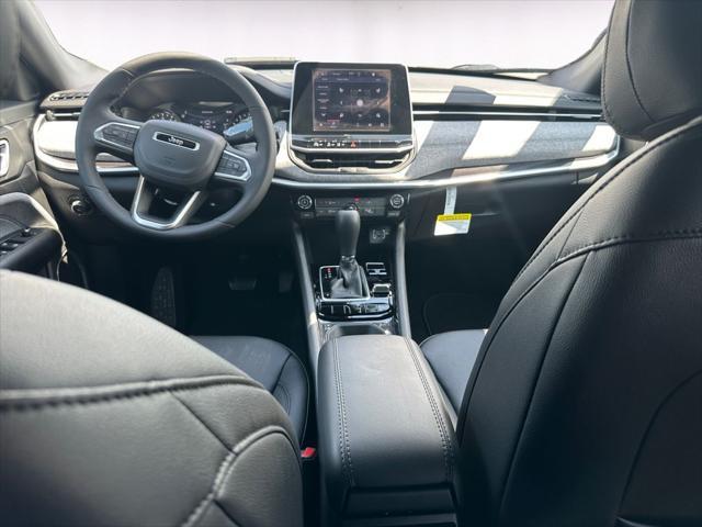 new 2025 Jeep Compass car, priced at $26,327