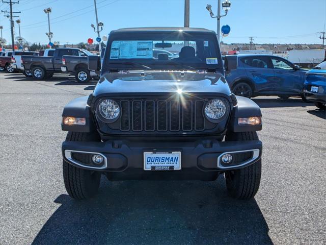 new 2024 Jeep Gladiator car, priced at $38,502