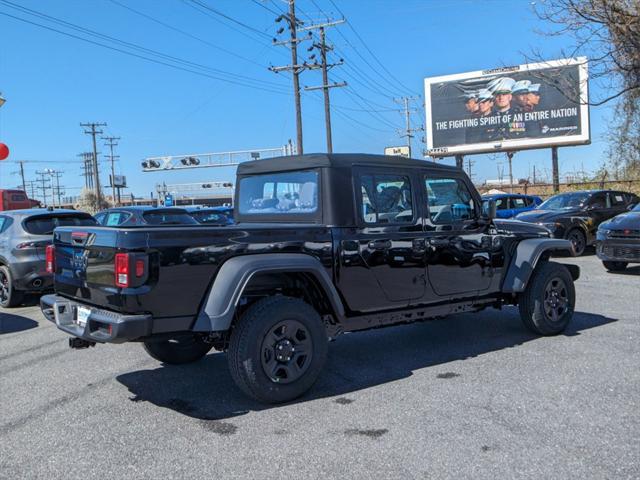 new 2024 Jeep Gladiator car, priced at $39,230