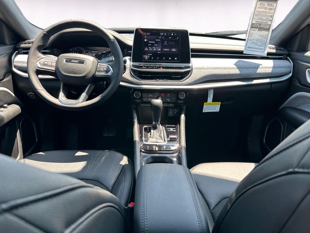 new 2025 Jeep Compass car, priced at $25,881