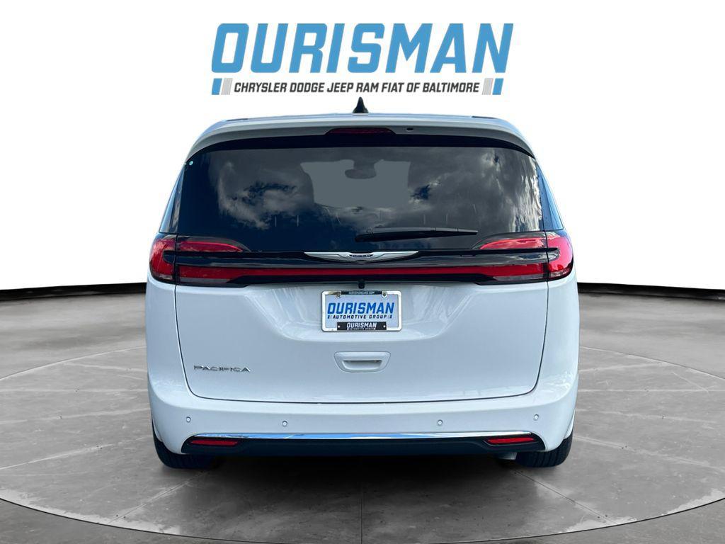 new 2026 Chrysler Pacifica car, priced at $38,078