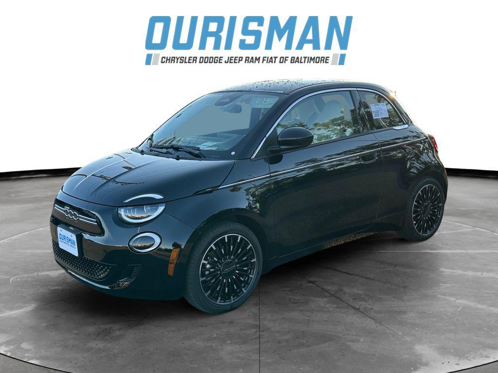 new 2025 FIAT 500e car