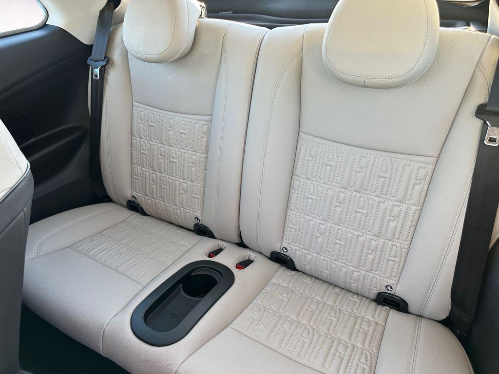 new 2025 FIAT 500e car