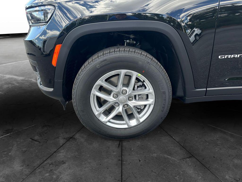 new 2025 Jeep Grand Cherokee L car, priced at $40,607