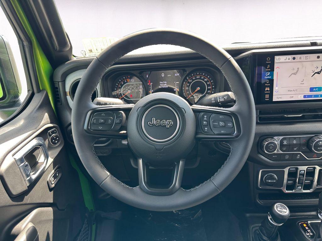 new 2025 Jeep Gladiator car, priced at $43,332