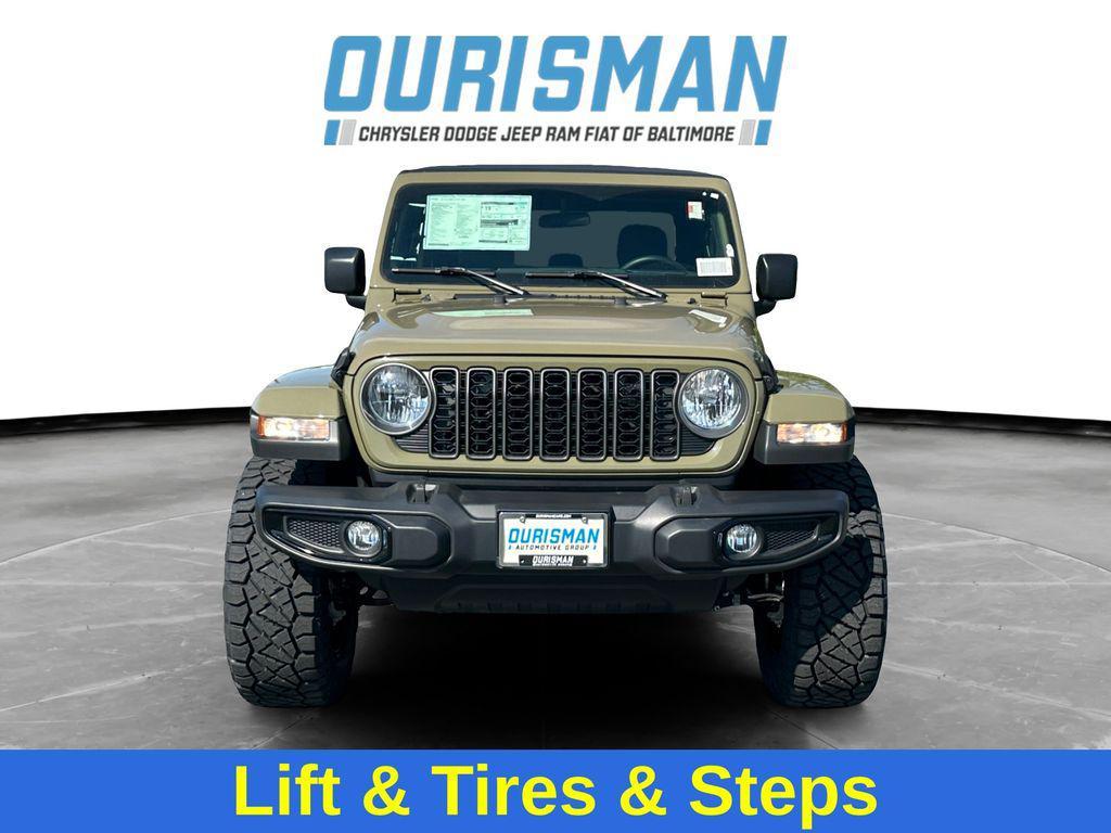 new 2025 Jeep Gladiator car, priced at $42,290