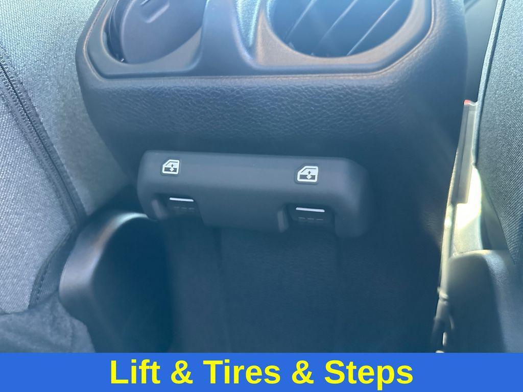 new 2025 Jeep Gladiator car, priced at $42,290