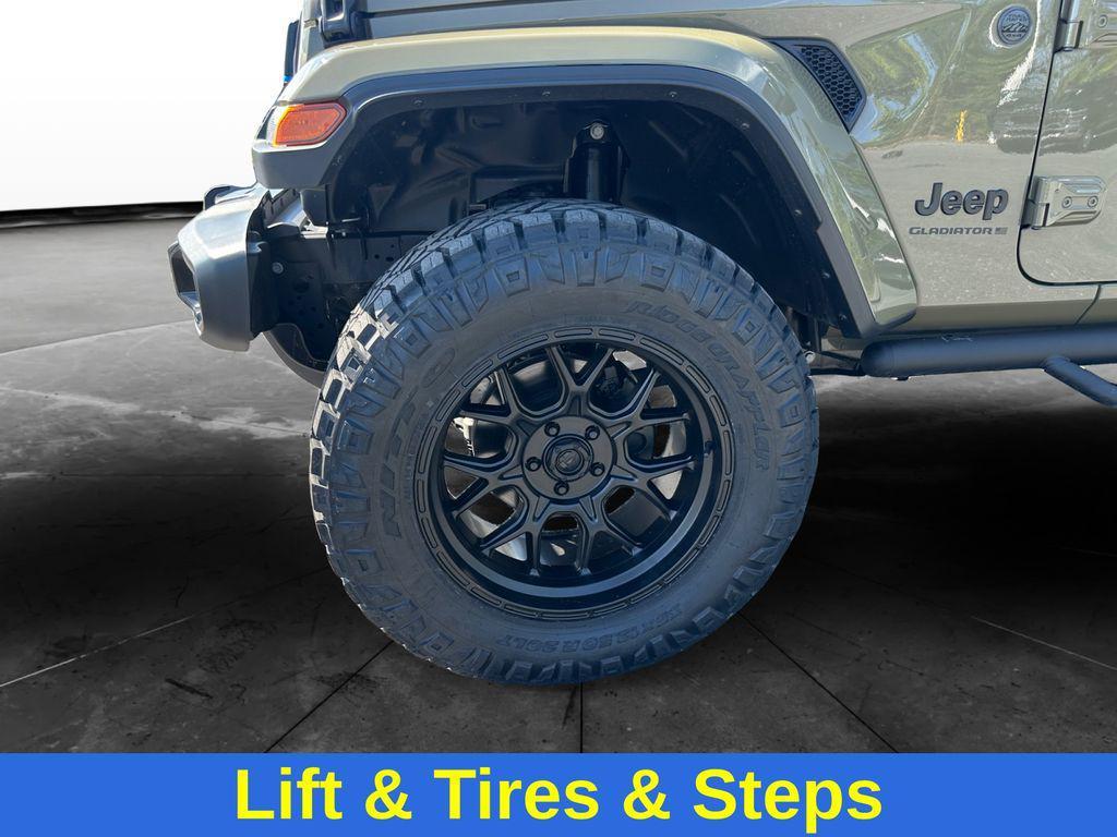 new 2025 Jeep Gladiator car, priced at $42,290