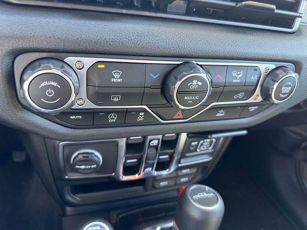 new 2025 Jeep Gladiator car, priced at $44,515