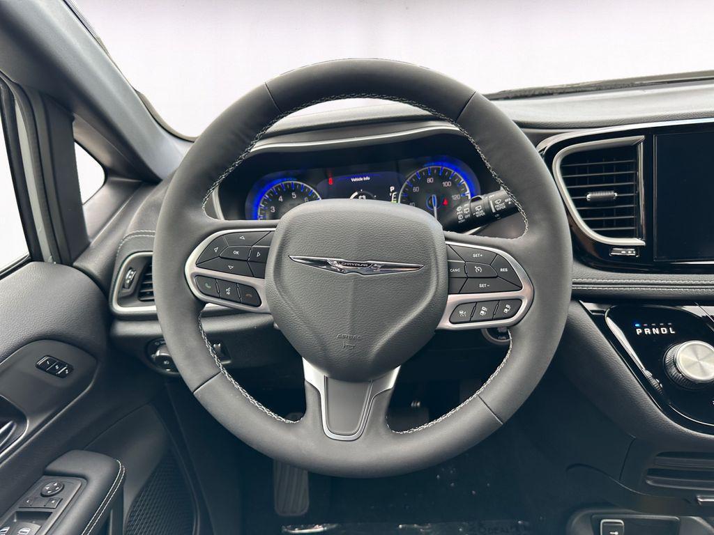 new 2026 Chrysler Pacifica car, priced at $40,302