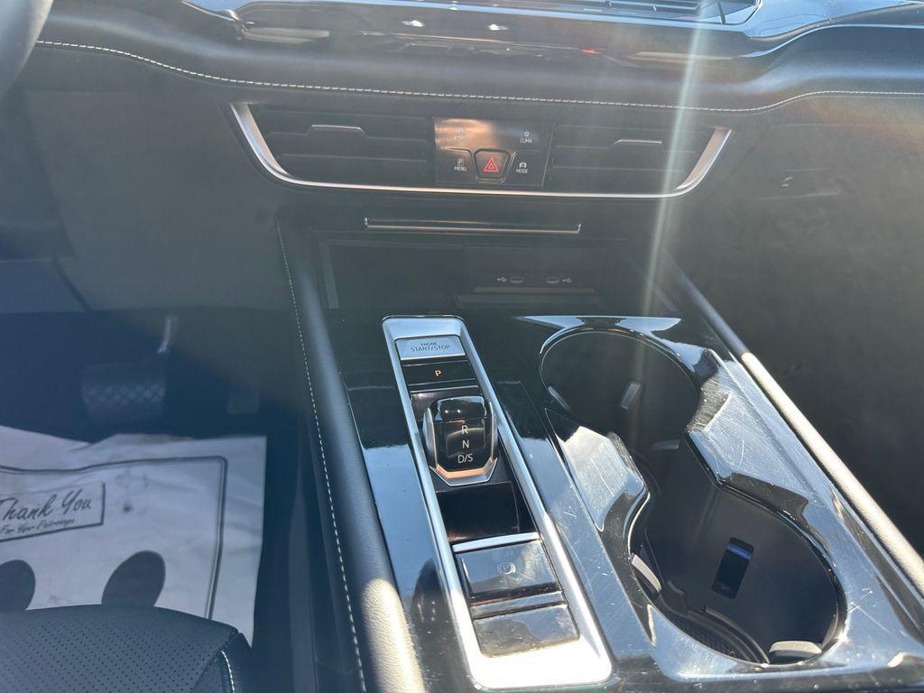 used 2024 Volkswagen Atlas car, priced at $28,100