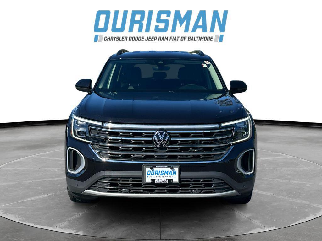 used 2024 Volkswagen Atlas car, priced at $28,100