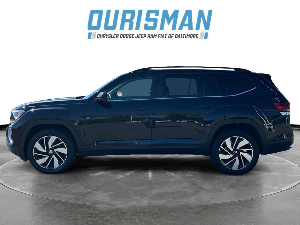 used 2024 Volkswagen Atlas car, priced at $28,100
