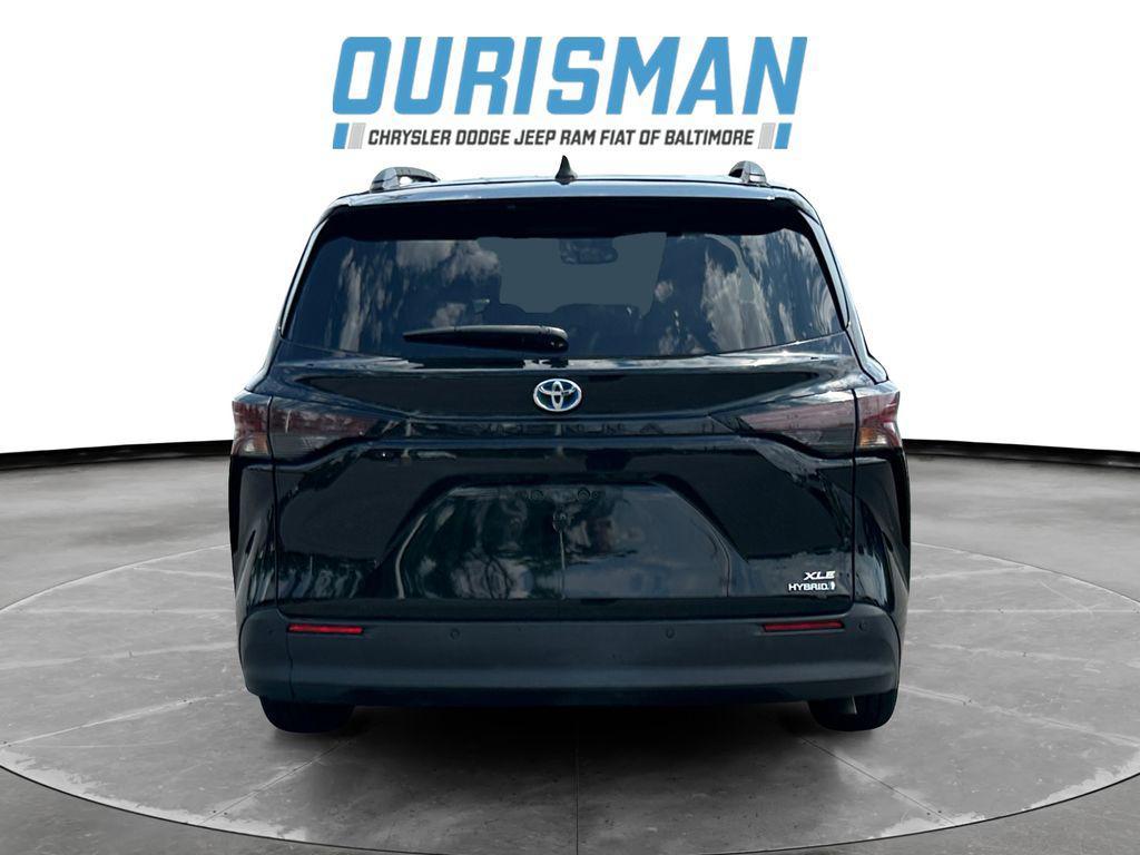 used 2023 Toyota Sienna car, priced at $35,100