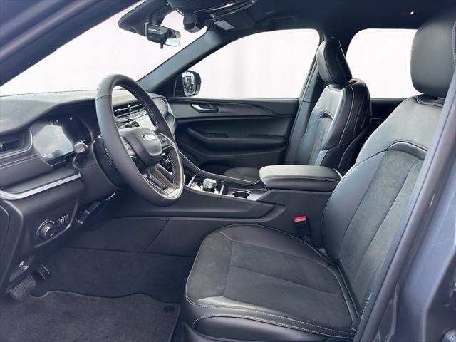 new 2025 Jeep Grand Cherokee L car, priced at $36,717
