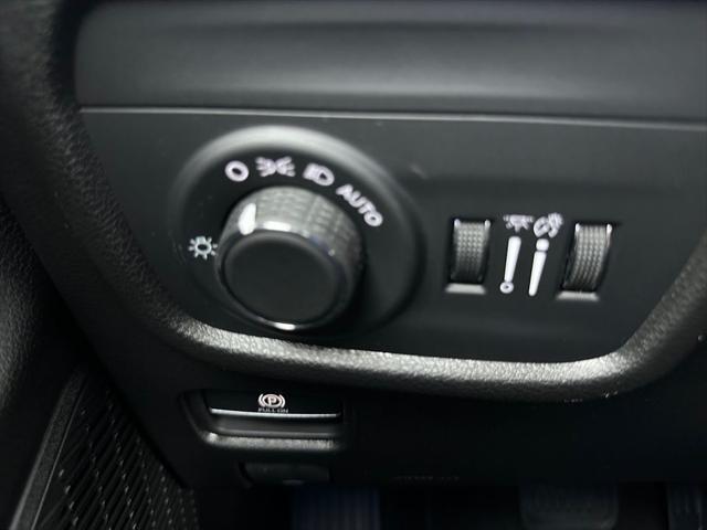 new 2025 Jeep Grand Cherokee L car, priced at $36,717