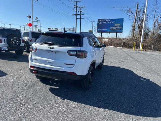 used 2022 Jeep Compass car, priced at $20,000