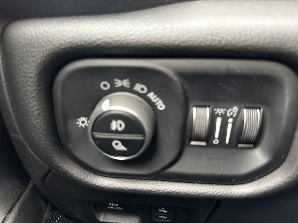 new 2025 Ram 1500 car, priced at $46,455