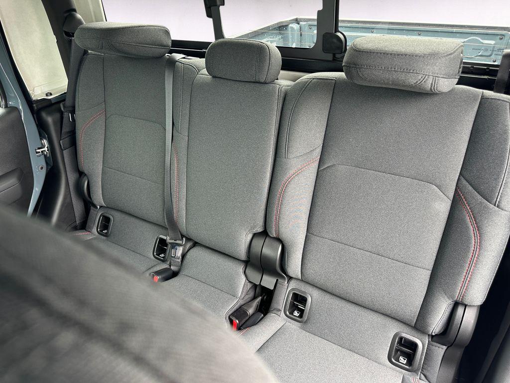 new 2025 Jeep Gladiator car, priced at $44,574